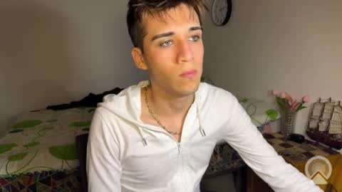 kevonly online show from April 30, 9:49 am