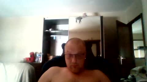 kevintje031987 online show from August 9, 7:14 am