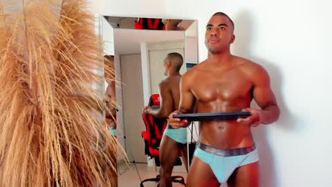 sebastian online show from December 9, 10:48 pm