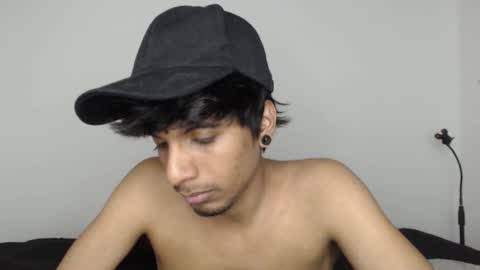 khevinlopezonig online show from December 16, 2:07 am