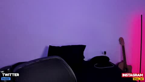 khozler_ online show from January 12, 1:16 pm