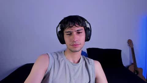 khozler_ online show from February 7, 3:45 am