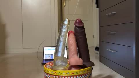 kihcffxd online show from September 26, 8:34 am