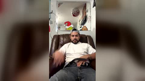 DaniDaniel online show from March 27, 12:59 am