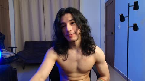 Snapshot of kikeruiz_19 chatting on December 20, 12:19 am kikeruiz 19 online show from December 20, 12:19 am