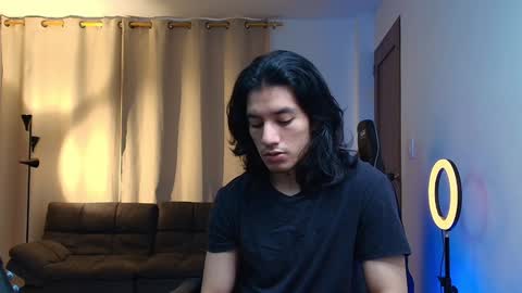 Snapshot of kikeruiz_19 chatting on January 5, 3:23 pm kikeruiz 19 online show from January 5, 3:23 pm