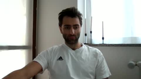 kikkus01 online show from December 8, 11:57 am