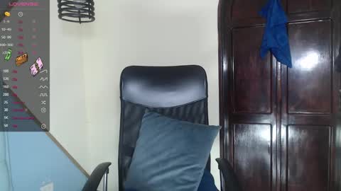 Snapshot of kilian_xx chatting on February 5, 1:44 pm Kilian xxx online show from February 5, 1:44 pm
