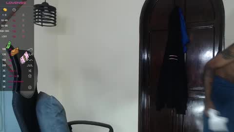 Snapshot of kilian_xx chatting on January 8, 11:54 am Kilian xxx online show from January 8, 11:54 am