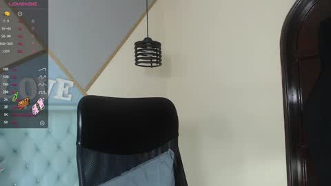 Snapshot of kilian_xx chatting on January 24, 12:20 pm Kilian xxx online show from January 24, 12:20 pm