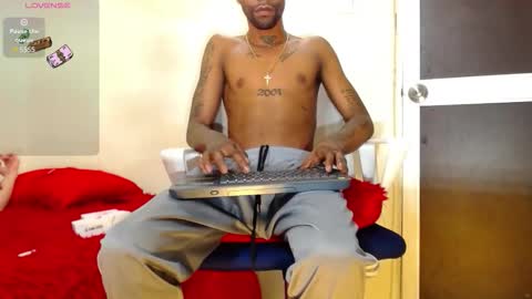 Snapshot of kilian_xx chatting on October 18, 9:25 am Kilian xxx online show from October 18, 9:25 am