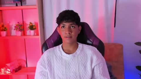 Snapshot of kimerico_04 chatting on January 8, 10:27 pm ISAAC online show from January 8, 10:27 pm