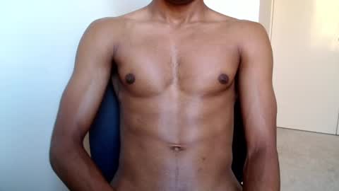 Snapshot of kinda_horny_right_now chatting on March 8, 5:14 am Isaac online show from March 8, 5:14 am