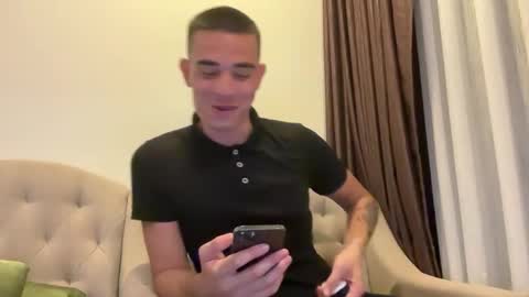 king69xl online show from October 15, 1:52 pm