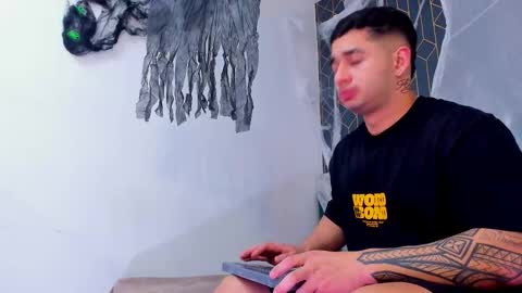 Angel Falconer online show from October 19, 4:28 am