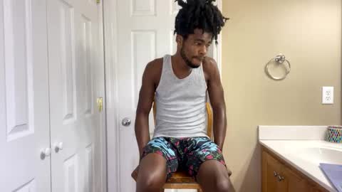 Snapshot of kingalmighty01 chatting on October 9, 2:44 pm King Almighty01 online show from October 9, 2:44 pm