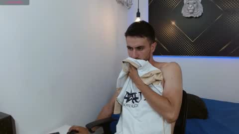 KING  online show from March 2, 5:08 am