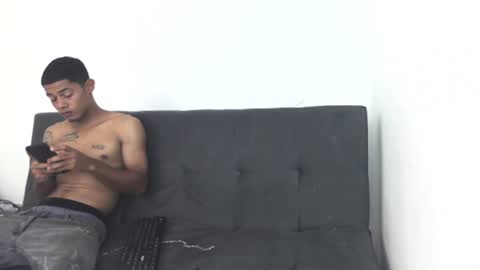 DOMINANT ALPHA KINGS online show from July 12, 10:45 pm
