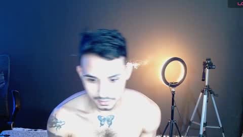 Snapshot of kingsakuna chatting on February 23, 12:11 pm alberto online show from February 23, 12:11 pm