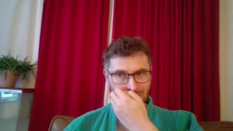 Snapshot of kinksubbydubby chatting on September 12, 11:05 pm kinksubbydubby online show from September 12, 11:05 pm