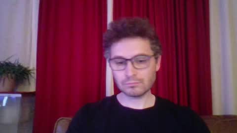 Snapshot of kinksubbydubby chatting on October 12, 9:31 pm kinksubbydubby online show from October 12, 9:31 pm