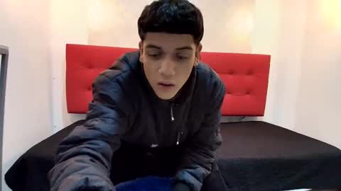 Snapshot of kinky_spice69 chatting on October 21, 11:35 am online show from October 21, 11:35 am