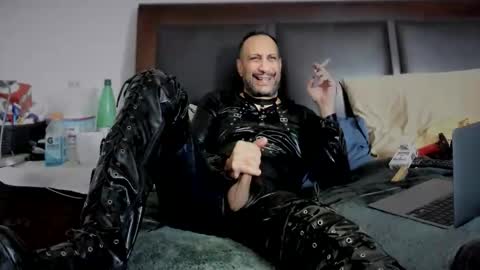 Kinkyguy323232 online show from November 14, 4:59 am