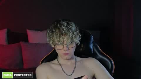 Kirill and Andrey online show from March 27, 8:26 am