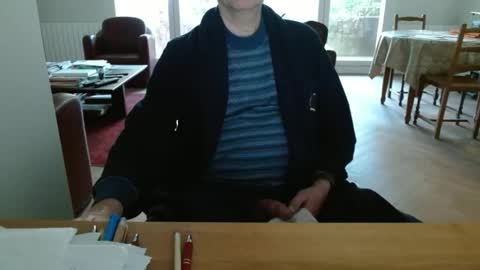 kisslog1 online show from April 18, 6:04 am