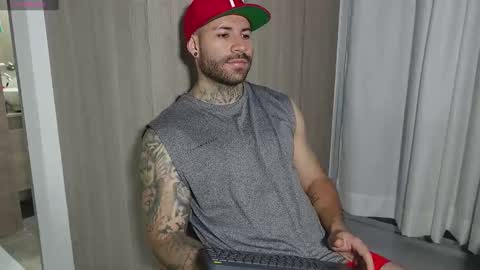 kite__ online show from January 8, 12:49 am