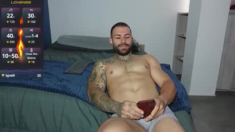 kite__ online show from October 21, 8:55 pm