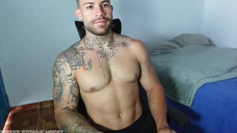 Snapshot of kite__ chatting on December 23, 12:41 pm kite__ online show from December 23, 12:41 pm