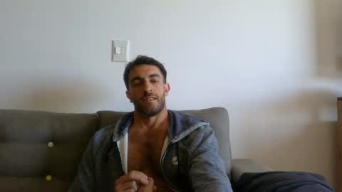 Snapshot of kitosssss chatting on December 7, 5:20 pm Steve Cocks online show from December 7, 5:20 pm