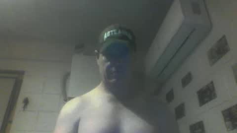 kiwiguy19773 online show from April 14, 7:08 am