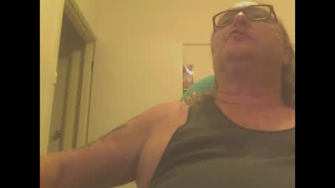 knobout online show from January 7, 10:27 am