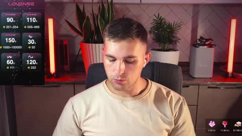 Snapshot of kochka25 chatting on January 27, 6:20 pm Sweet boy online show from January 27, 6:20 pm