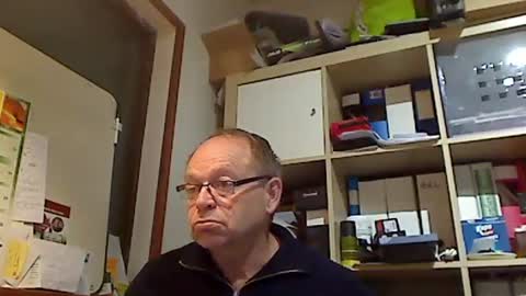 Snapshot of kokin3034 chatting on December 26, 3:53 pm kokin3034 online show from December 26, 3:53 pm