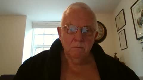 koksukaron online show from February 18, 2:58 pm