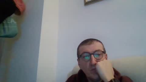 Snapshot of kolesie7 chatting on February 11, 7:05 pm JUAN CARLOS online show from February 11, 7:05 pm