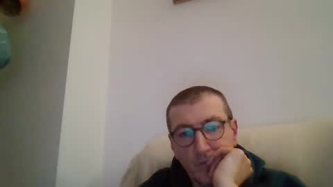 Snapshot of kolesie7 chatting on February 7, 6:56 pm JUAN CARLOS online show from February 7, 6:56 pm