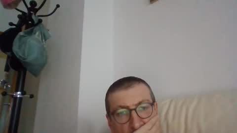Snapshot of kolesie7 chatting on September 11, 4:28 pm JUAN CARLOS online show from September 11, 4:28 pm