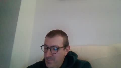 Snapshot of kolesie7 chatting on December 11, 6:16 pm JUAN CARLOS online show from December 11, 6:16 pm