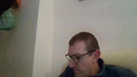 Snapshot of kolesie7 chatting on February 15, 6:33 pm JUAN CARLOS online show from February 15, 6:33 pm