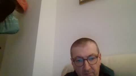 Snapshot of kolesie7 chatting on January 25, 6:46 pm JUAN CARLOS online show from January 25, 6:46 pm