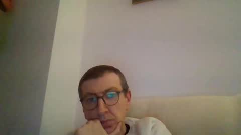 Snapshot of kolesie7 chatting on March 10, 7:29 pm JUAN CARLOS online show from March 10, 7:29 pm