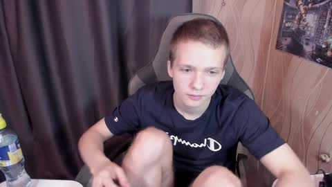 konnor_deviant online show from December 10, 8:16 pm