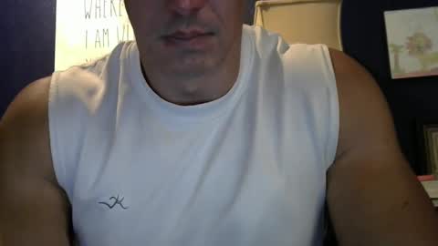 Snapshot of koolchillfun chatting on January 8, 1:11 am koolchillfun online show from January 8, 1:11 am