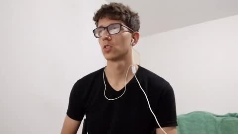 Facu online show from February 27, 10:15 am