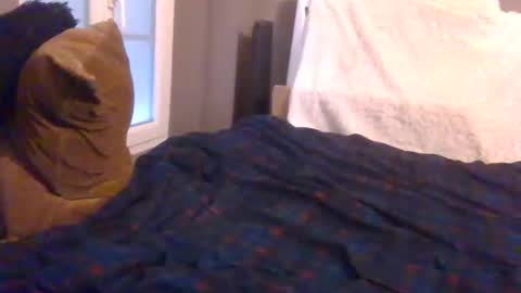 Snapshot of krisu1976 chatting on January 30, 1:42 pm krisu1976 online show from January 30, 1:42 pm