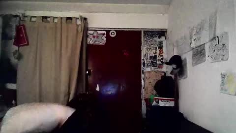 krizblackhill online show from March 1, 3:32 am